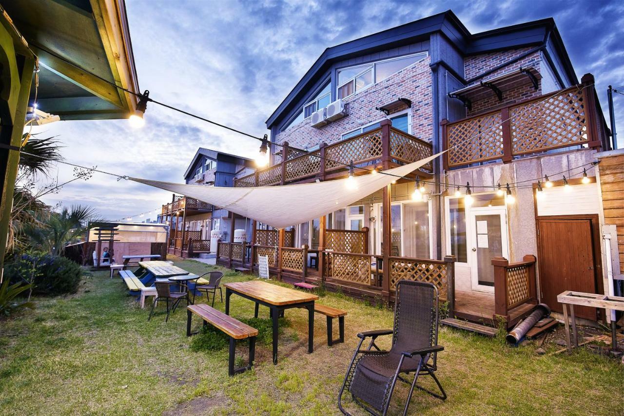 Jeju Sunflower Pension Seogwipo Ngoại thất bức ảnh