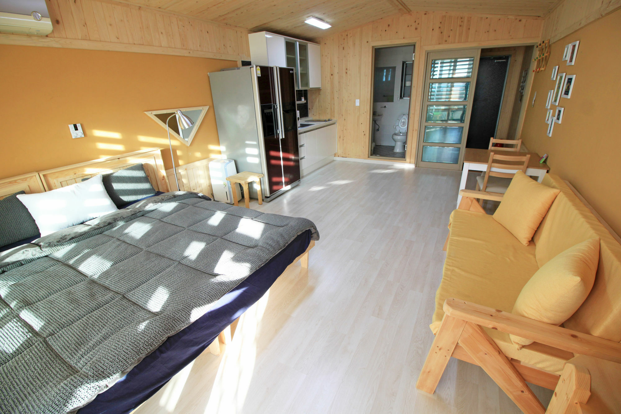 Jeju Sunflower Pension Seogwipo Ngoại thất bức ảnh
