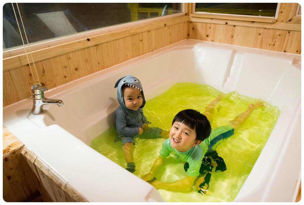 Jeju Sunflower Pension Seogwipo Ngoại thất bức ảnh